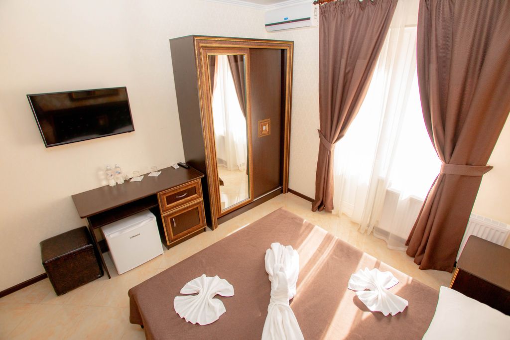 ИмператорЪ — Двухместный номер с 1 кроватью Улучшенный с террасой