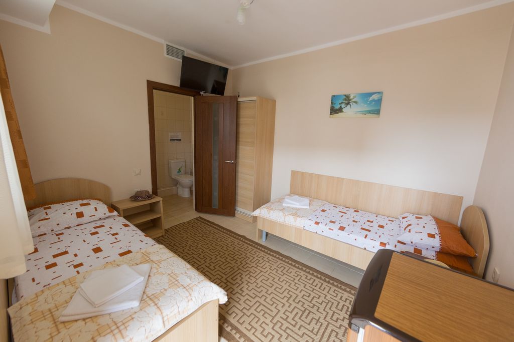 Солнечная 7 — Двухместный номер с 2 отдельными кроватями Двухместный номер с 2 отдельными кроватями