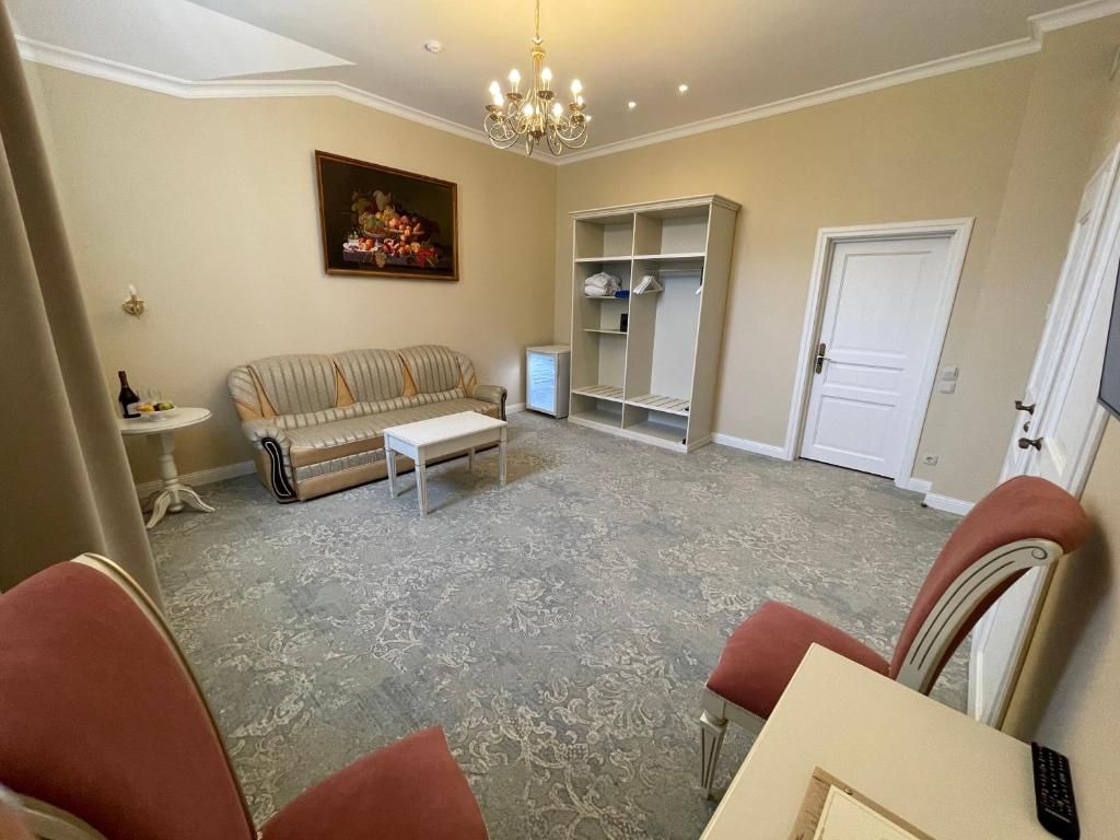 Вилла Анна — Семейный номер люкс