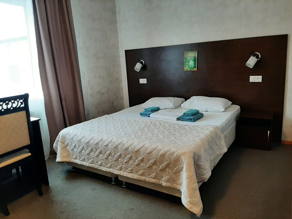 Алмаз — Трёхместный номер стандарт