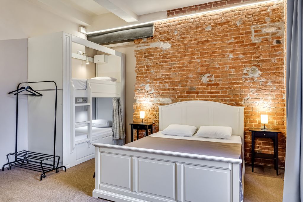 Набоков — Семейный номер люкс