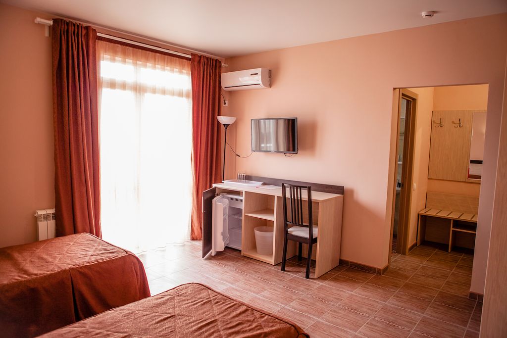 Бусолей — Трёхместный номер стандарт