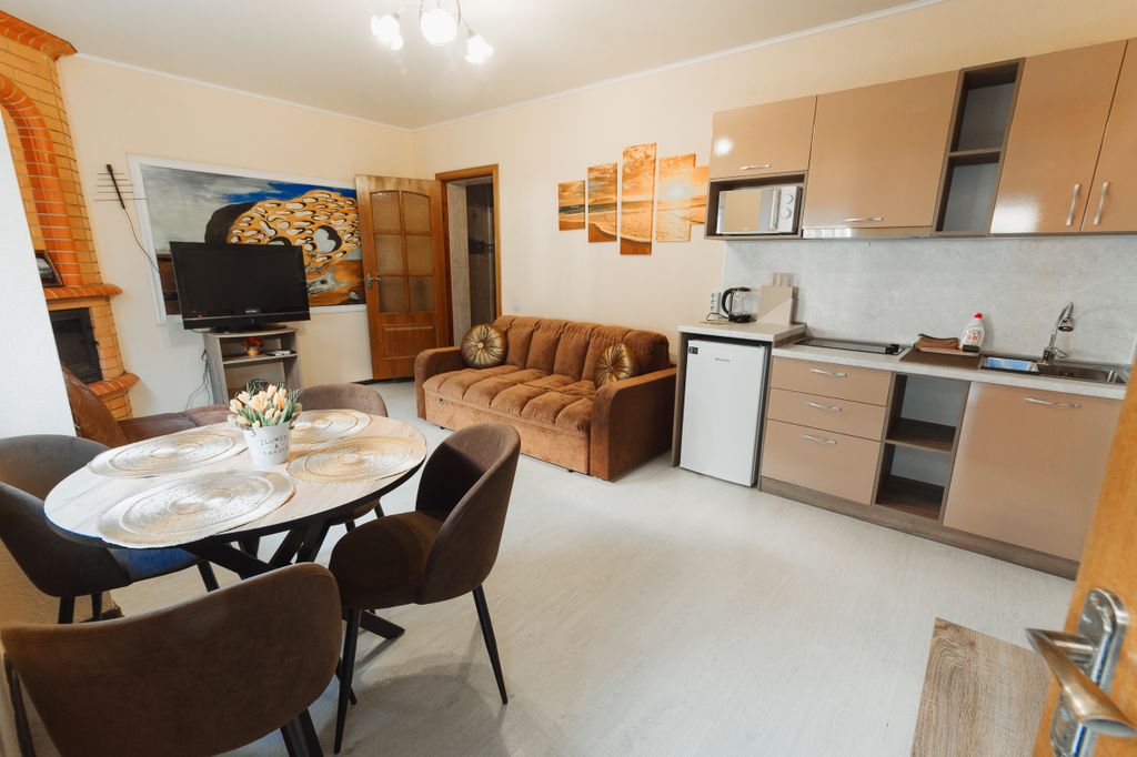 Salvador — Четырёхместный номер 2-х комнатный комфорт с кухней