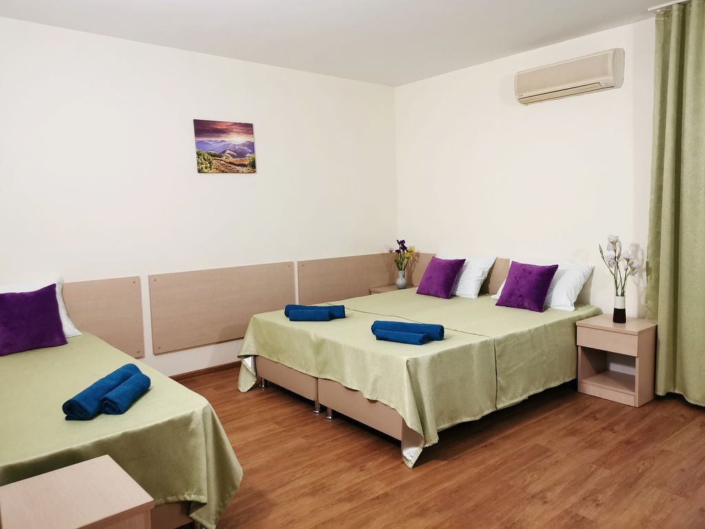 Розовая Пантера — Четырёхместный номер стандарт