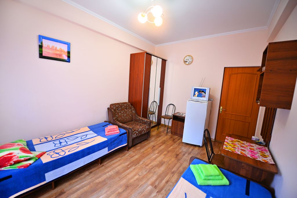 Минск — Четырёхместный номер улучшенный