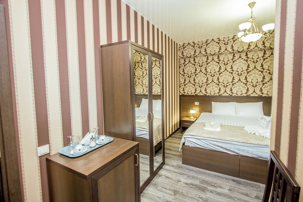 Велком — Трёхместный номер люкс с видом на город