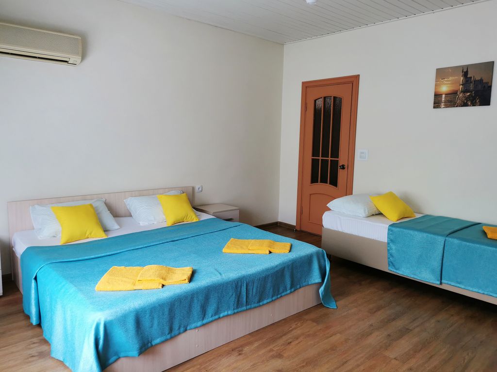 Розовая Пантера — Трёхместный номер стандарт