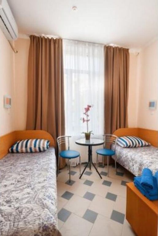 Юрзуф — Двухместный номер с 2 отдельными кроватями стандарт