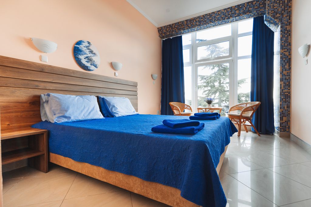 Юрзуф — Семейный номер улучшенный с видом на море