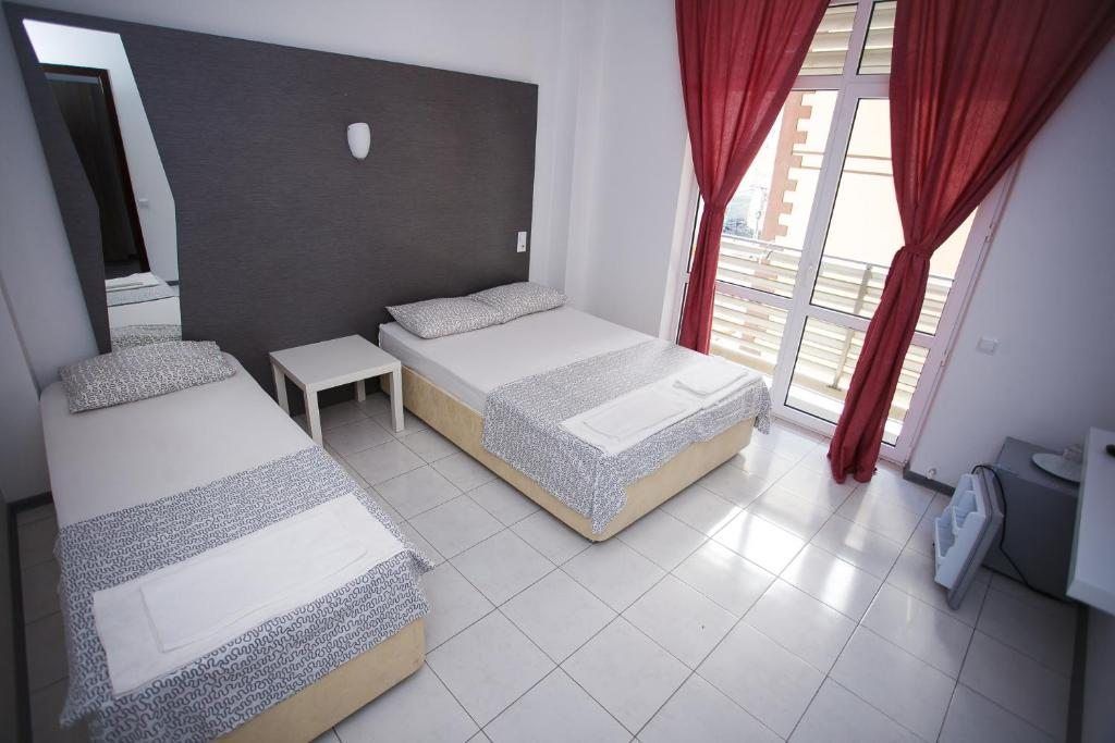 Симирам — Трёхместный номер Стандарт