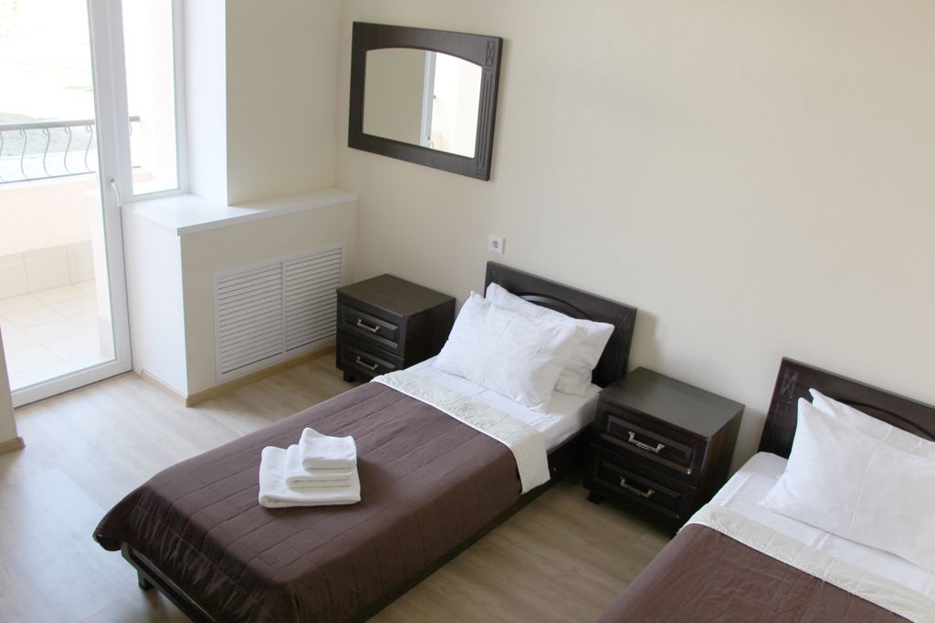 Астра-центр — Двухместный номер с 2 отдельными кроватями стандарт