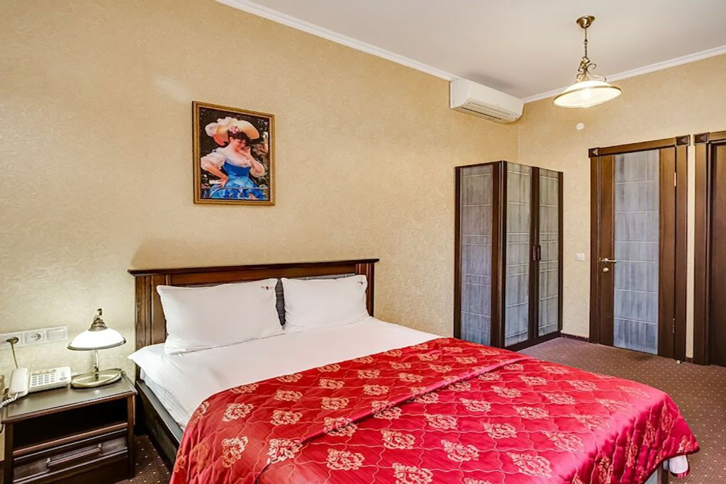 СИТИРоуз — Двухместный номер с 1 кроватью эконом