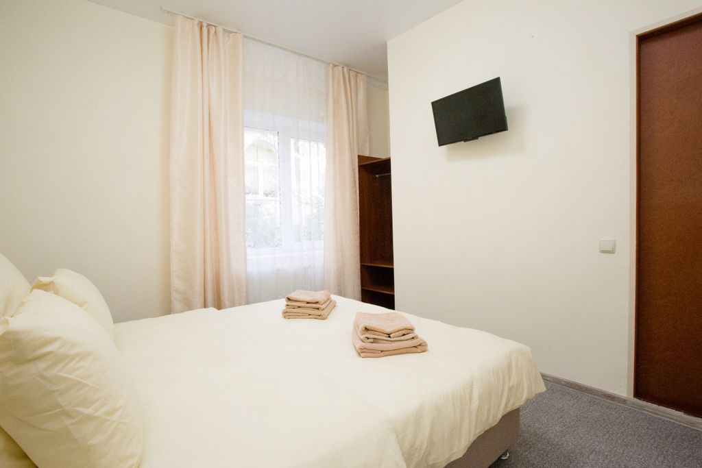 Цитрус — Четырёхместный номер  двухкомнатный семейный