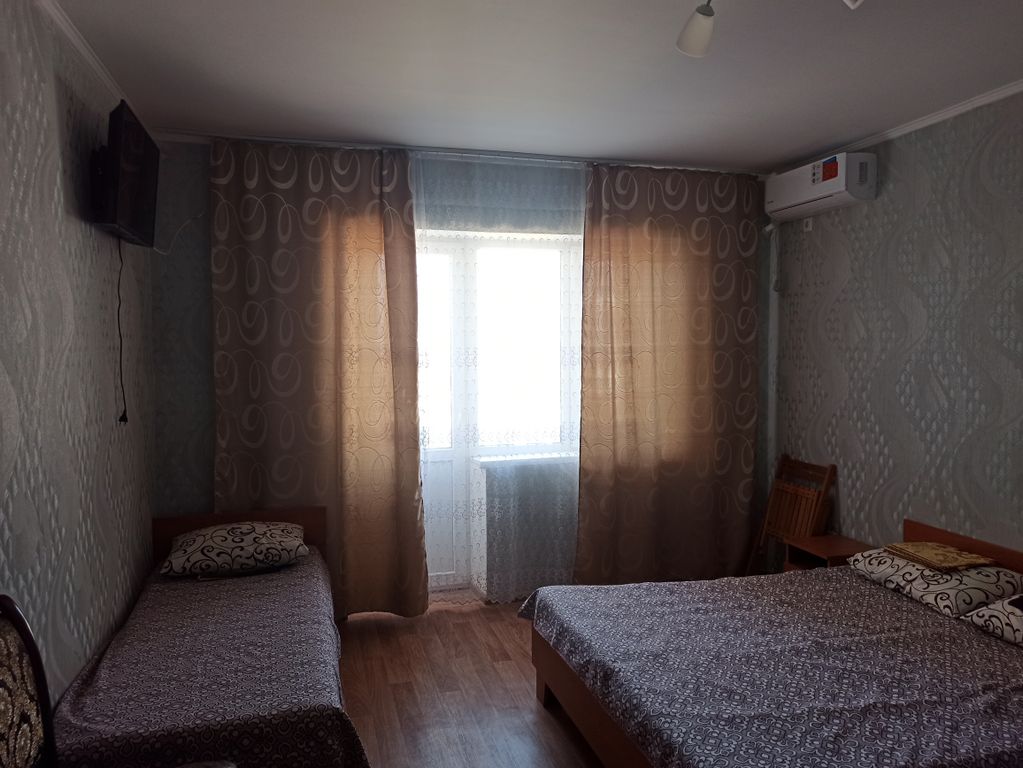 Sea beach holidays Inn/ ПлЯжНыЕ КаНиКуЛы — Трёхместный номер улучшенный с видом на море