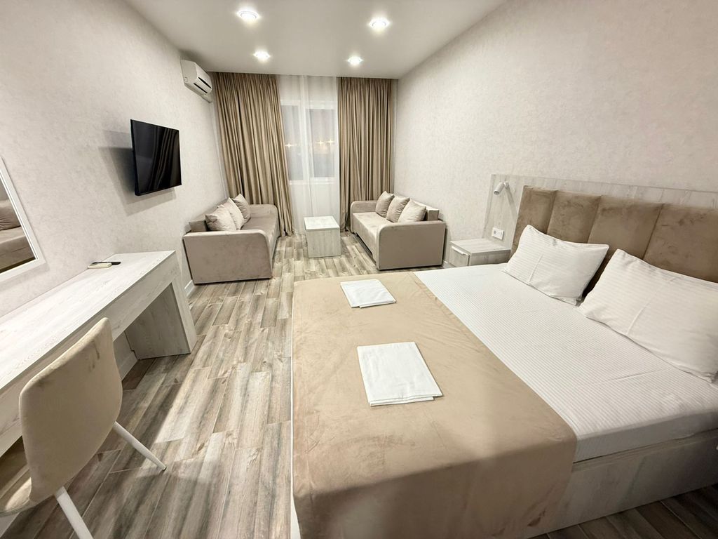 Ривер — Четырёхместный номер стандарт без балкона