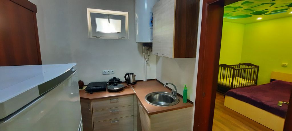 На Горького — Семейный номер полулюкс двухкомнатный 2