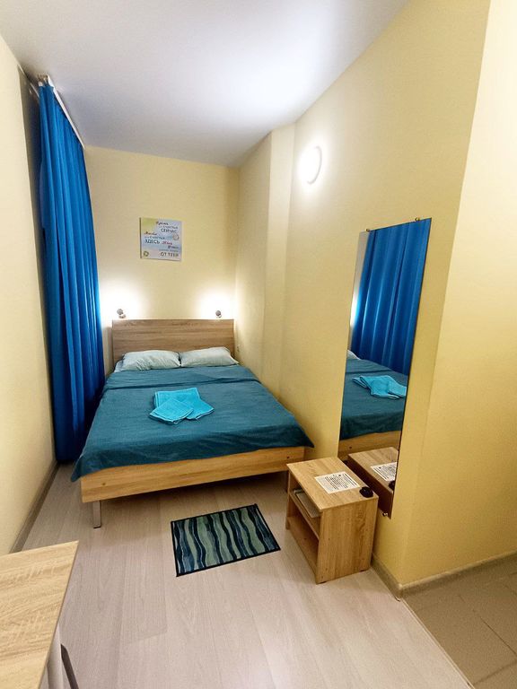 Золотой Клевер — Двухместный номер с 1 кроватью бюджетный с окнами в холл