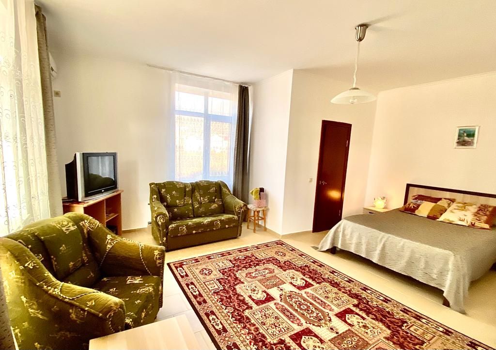 Яна — Двухместный номер с 1 кроватью полулюкс