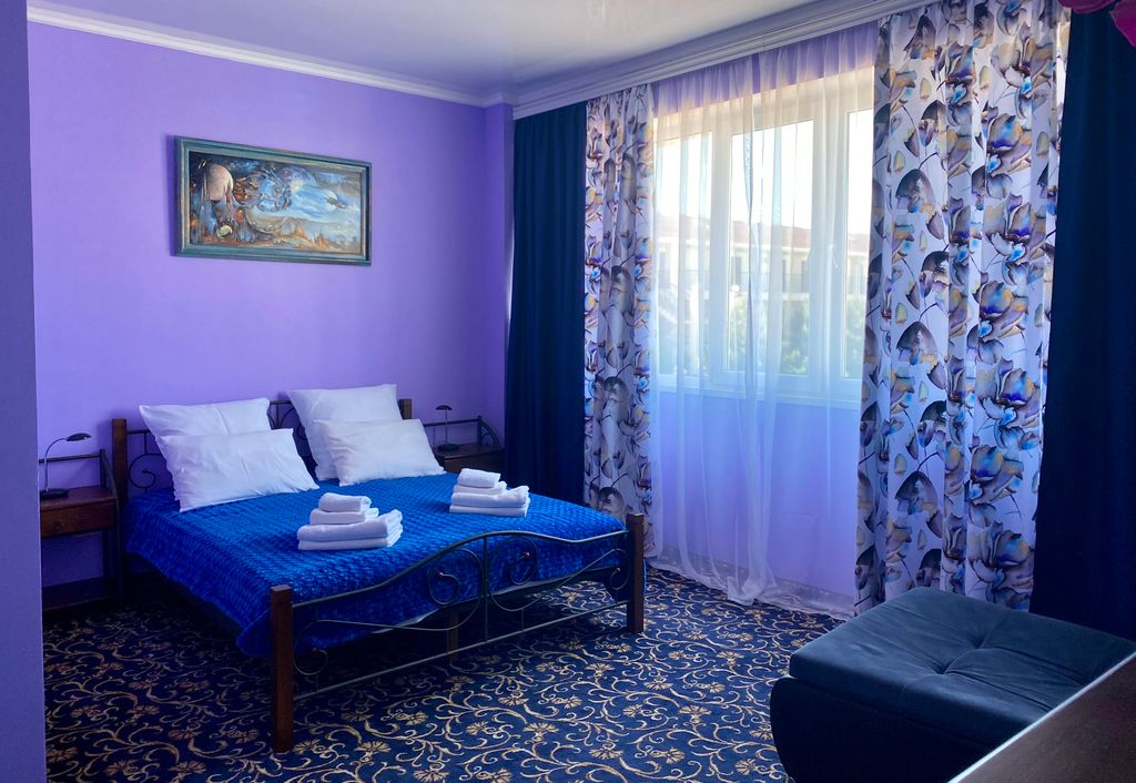 Савита — Апартаменты люкс с видом на город