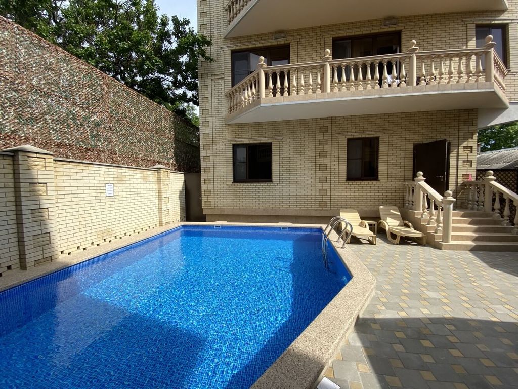 Садко — Семейный номер двухкомнатный с личной кухней