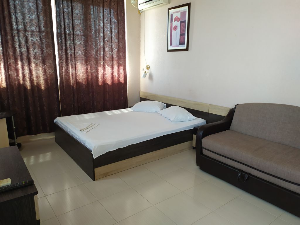 Адель — Четырёхместный номер стандарт