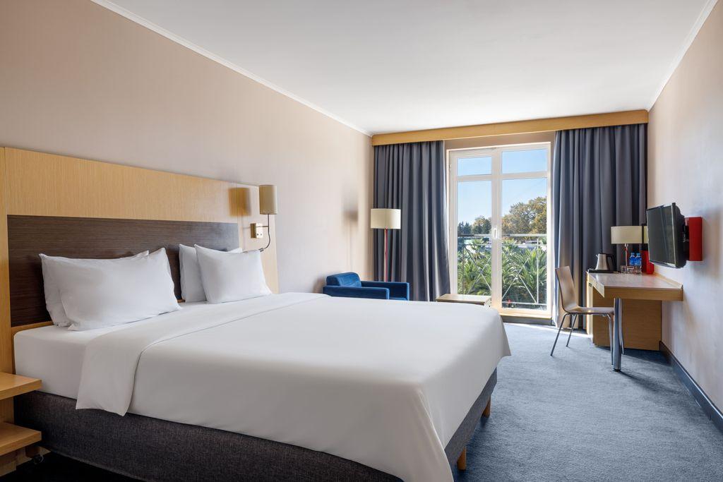 Cosmos Sochi Hotel — Двухместный номер с 1 кроватью Полулюкс