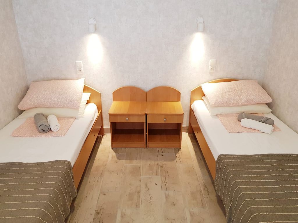 Комплекс Лазурный — Двухместный номер с 2 отдельными кроватями и террасой