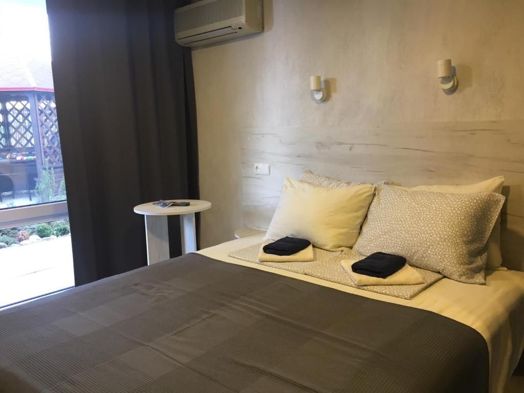 Комплекс Лазурный — Двухместный номер с 1 кроватью  и патио