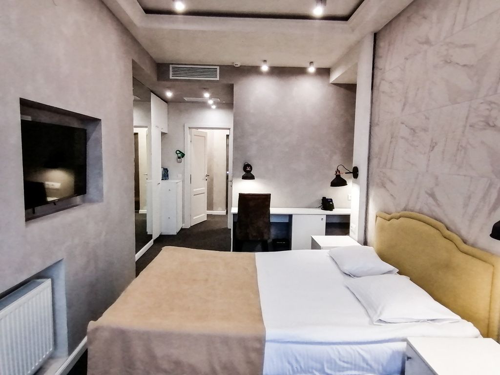 Пётр — Двухместный номер с 1 кроватью улучшенный с видом на город