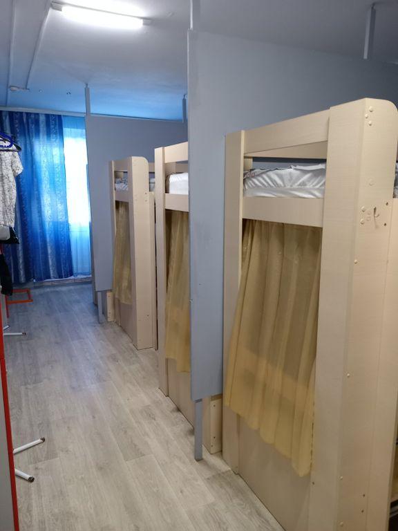 Наш — Многоместный смешанный номер 10-местня комната. Верхнее место