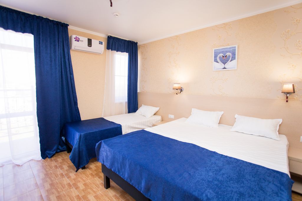 Alfa Summer — Трёхместный номер стандарт