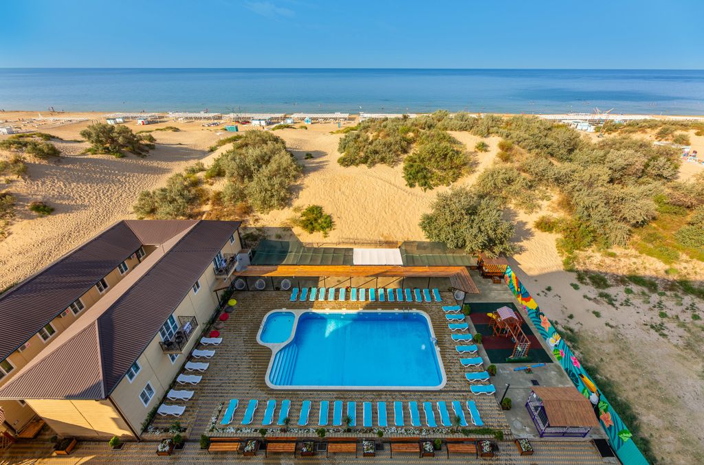 Alfa Summer — Трёхместный номер 3-х местный Стандарт с видом на море