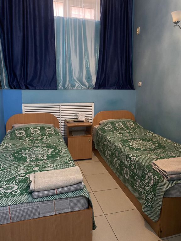 Карс — Двухместный номер с 2 отдельными кроватями эконом класса с двумя односпальными кроватями 22, 15