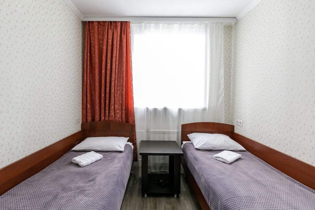 Миллениум в центре — Двухместный номер с 2 отдельными кроватями эконом