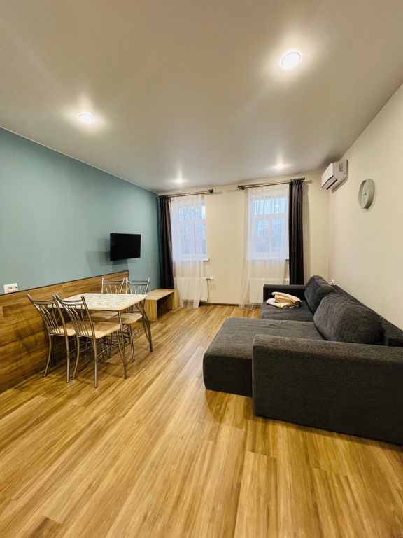 Пролетарский дворик — Апартаменты двухкомнатные 6