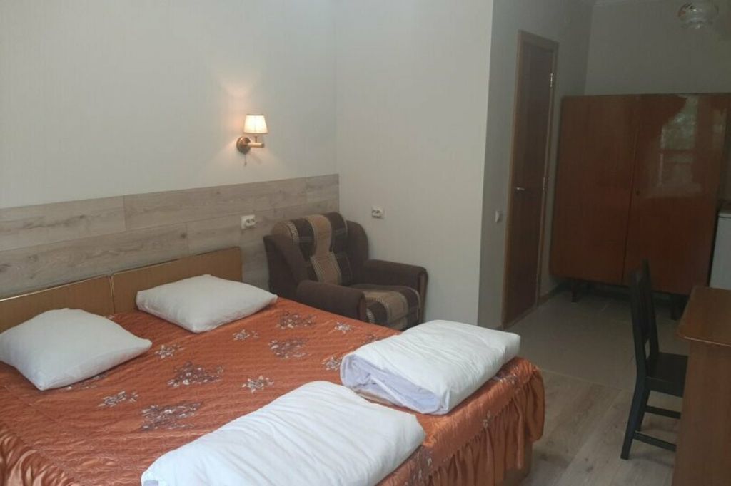 Фиеста — Двухместный номер с 2 отдельными кроватями Премиум