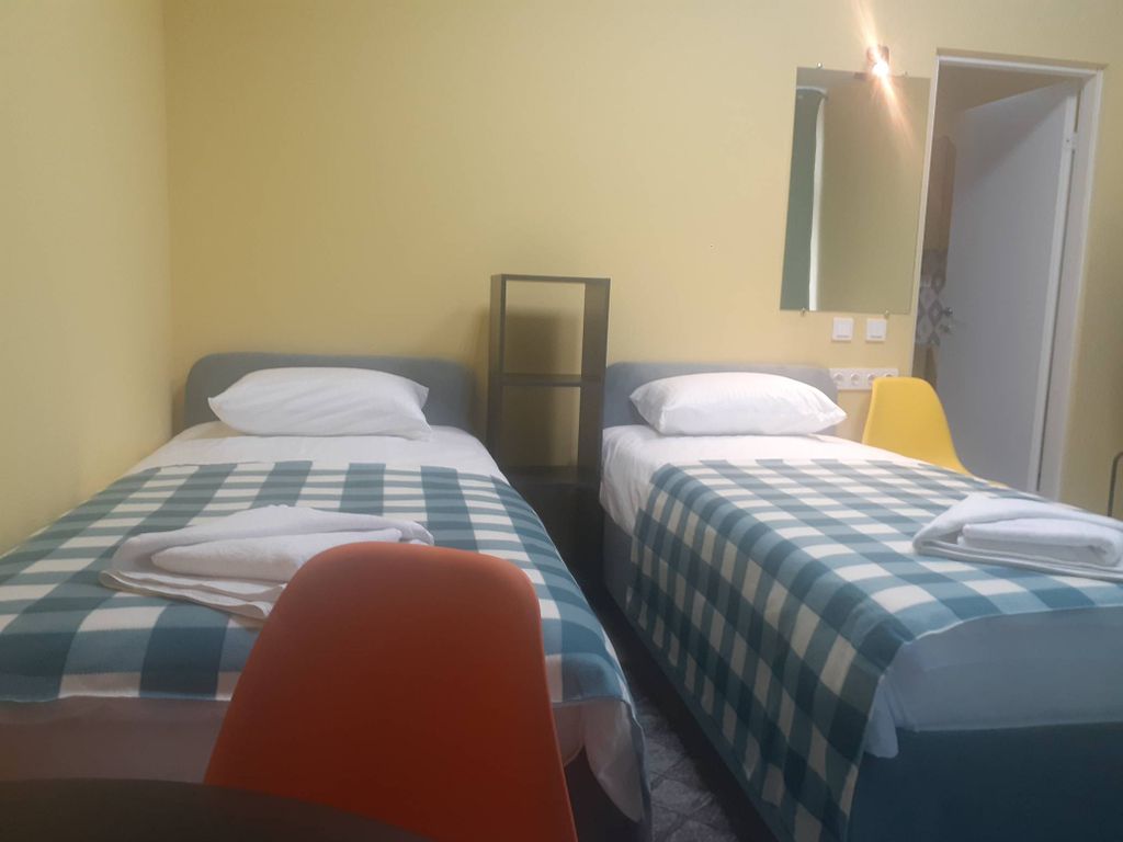 Олень — Двухместный номер с 2 отдельными кроватями эконом