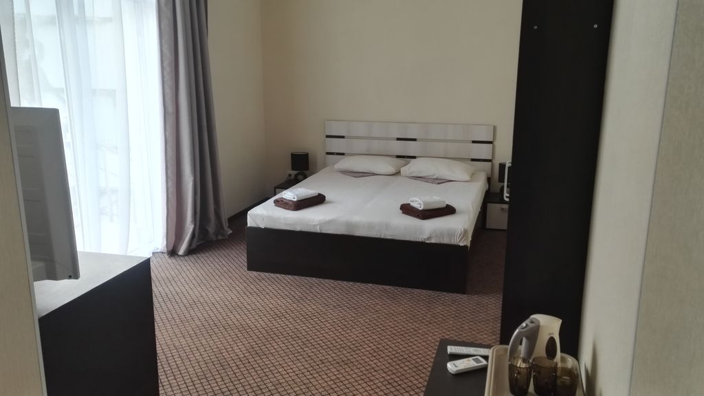 Шампань — Трёхместный номер стандарт