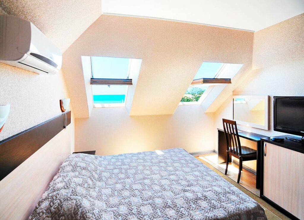 Каро — Двухместный номер с 1 кроватью комфорт мансарда