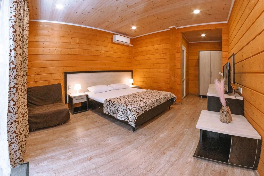 Каро — Двухместный номер с 1 кроватью улучшенный комфорт с балконом