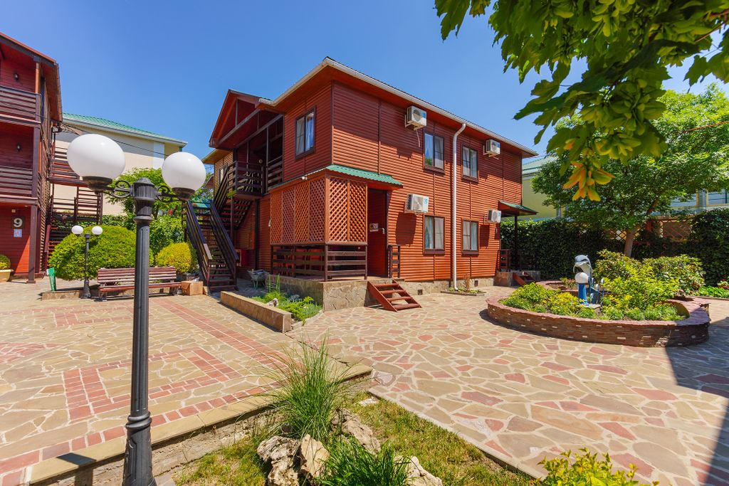 Афалина — Трёхместный номер Деревянный коттедж