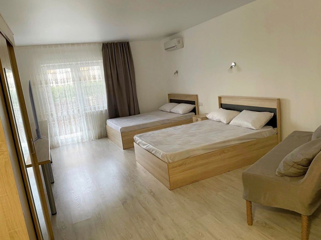 Клёны — Семейный номер 6ти местный