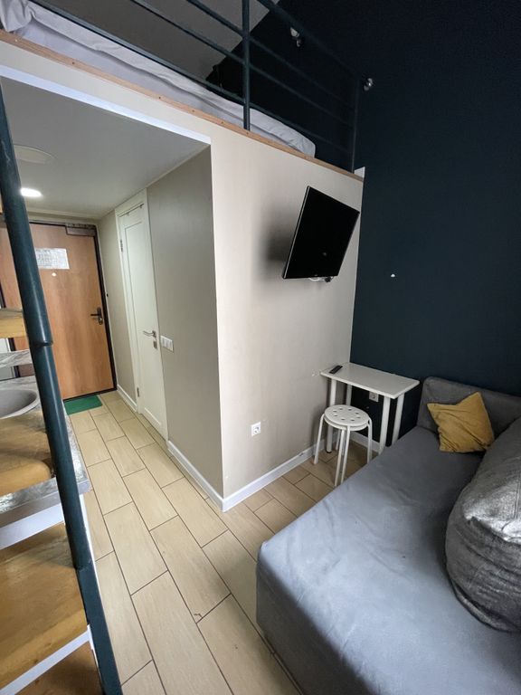 URoom — Апартаменты студия 17