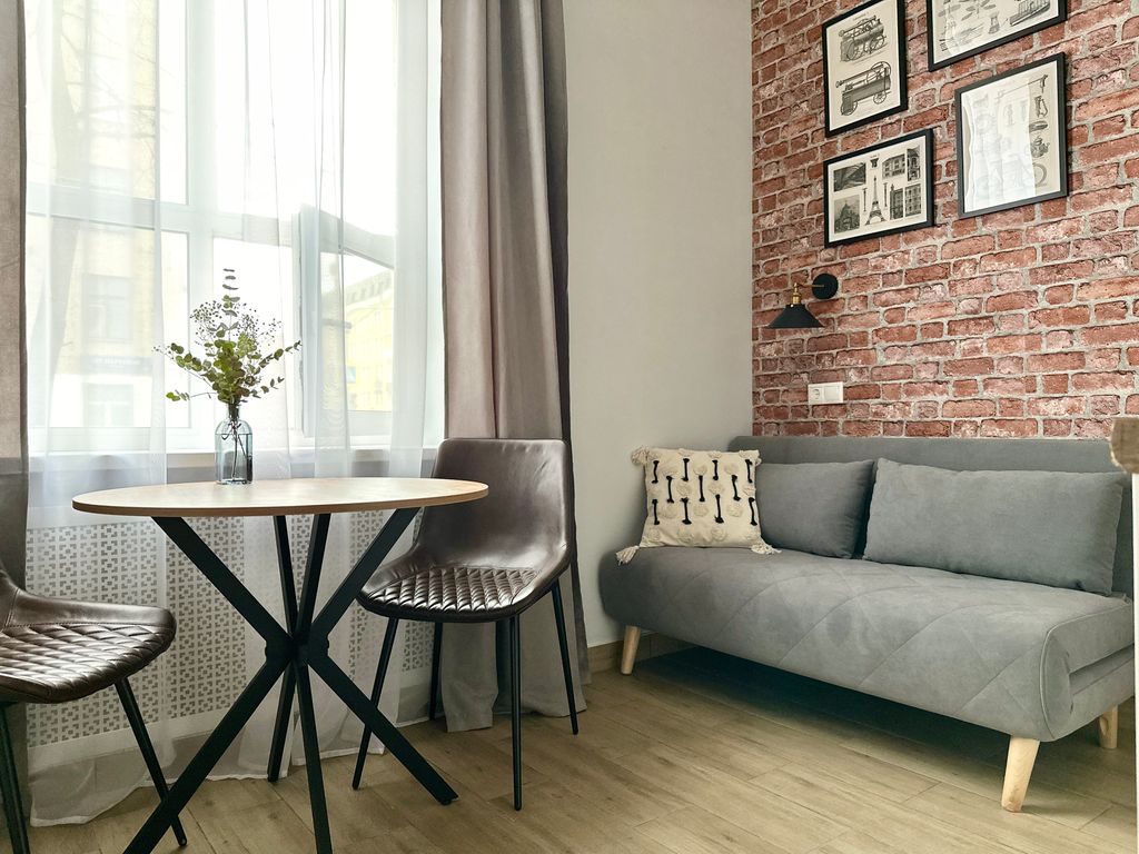 URoom — Апартаменты студия 12