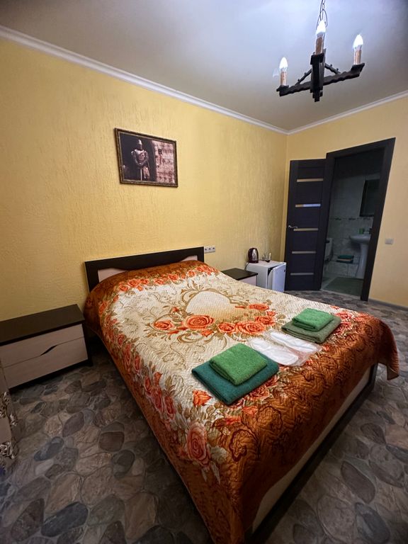 Айвенго — Трёхместный номер Полулюкс с балконом (3-х местный)