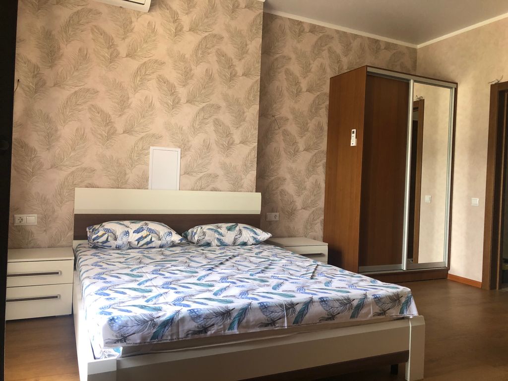 Совхозная 15 — Трёхместный номер стандарт с видом на горы