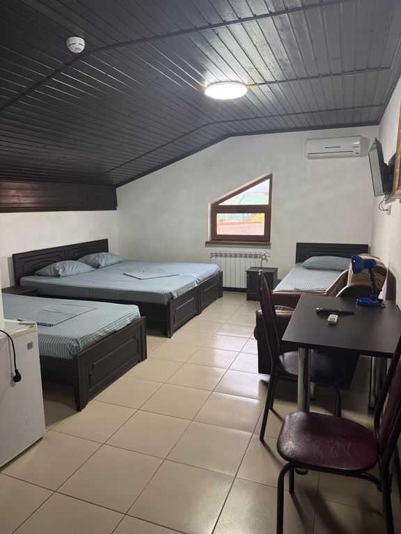 Альянс — Четырёхместный номер стандартный