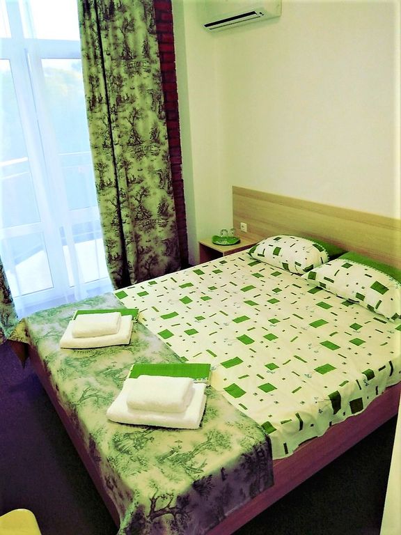 Фантазия — Двухместный номер с 2 отдельными кроватями или двуспальная кровать, с террасой, парк