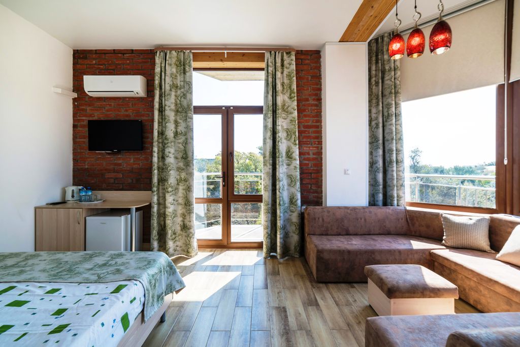 Фантазия — Двухместный номер с 1 кроватью делюкс с балконом, панорама (двуспальная+диван - 2)