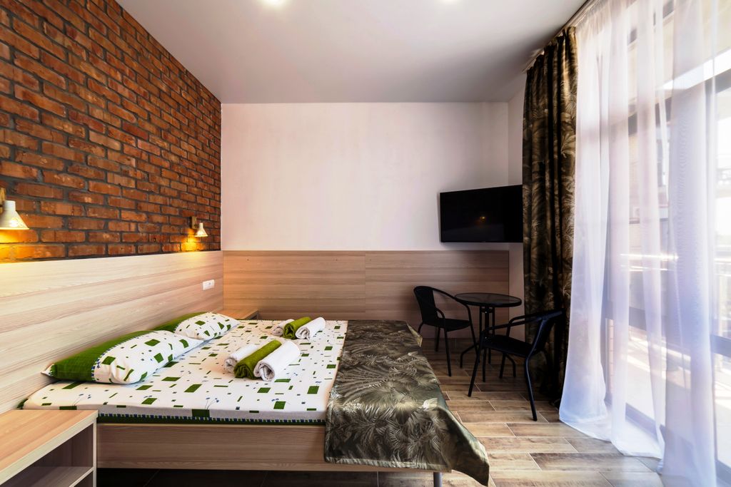 Фантазия — Двухместный номер с 1 кроватью делюкс с балконом или раздельные кровати+ диван2